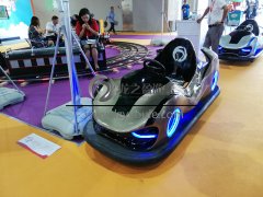 “飄移碰碰車”成為冬季室內(nèi)游玩的*佳游樂設備